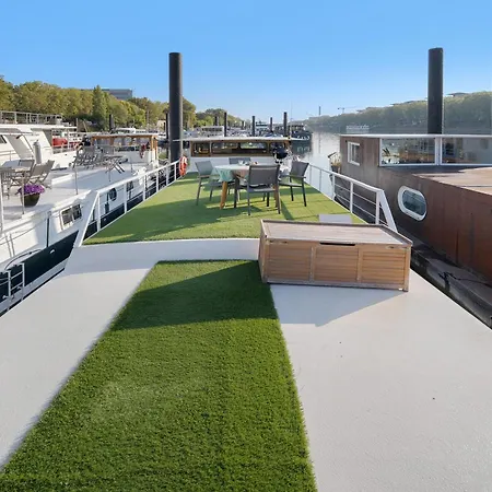 Peniche Insolite Sur La Seine Botel 3*