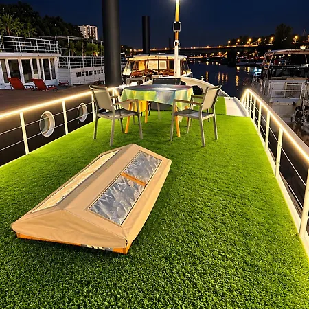 Peniche Insolite Sur La Seine Botel 3*